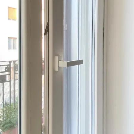 Otto's House * باري